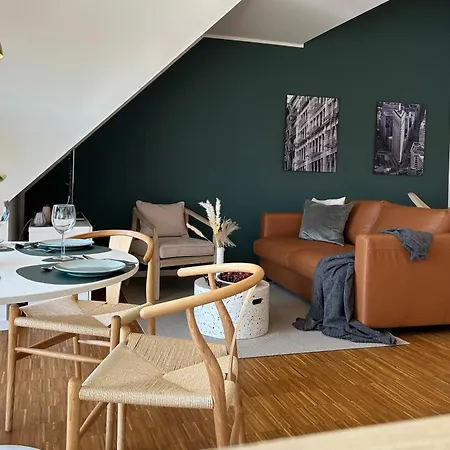 شقة Neues Trendy Dachgeschossloft